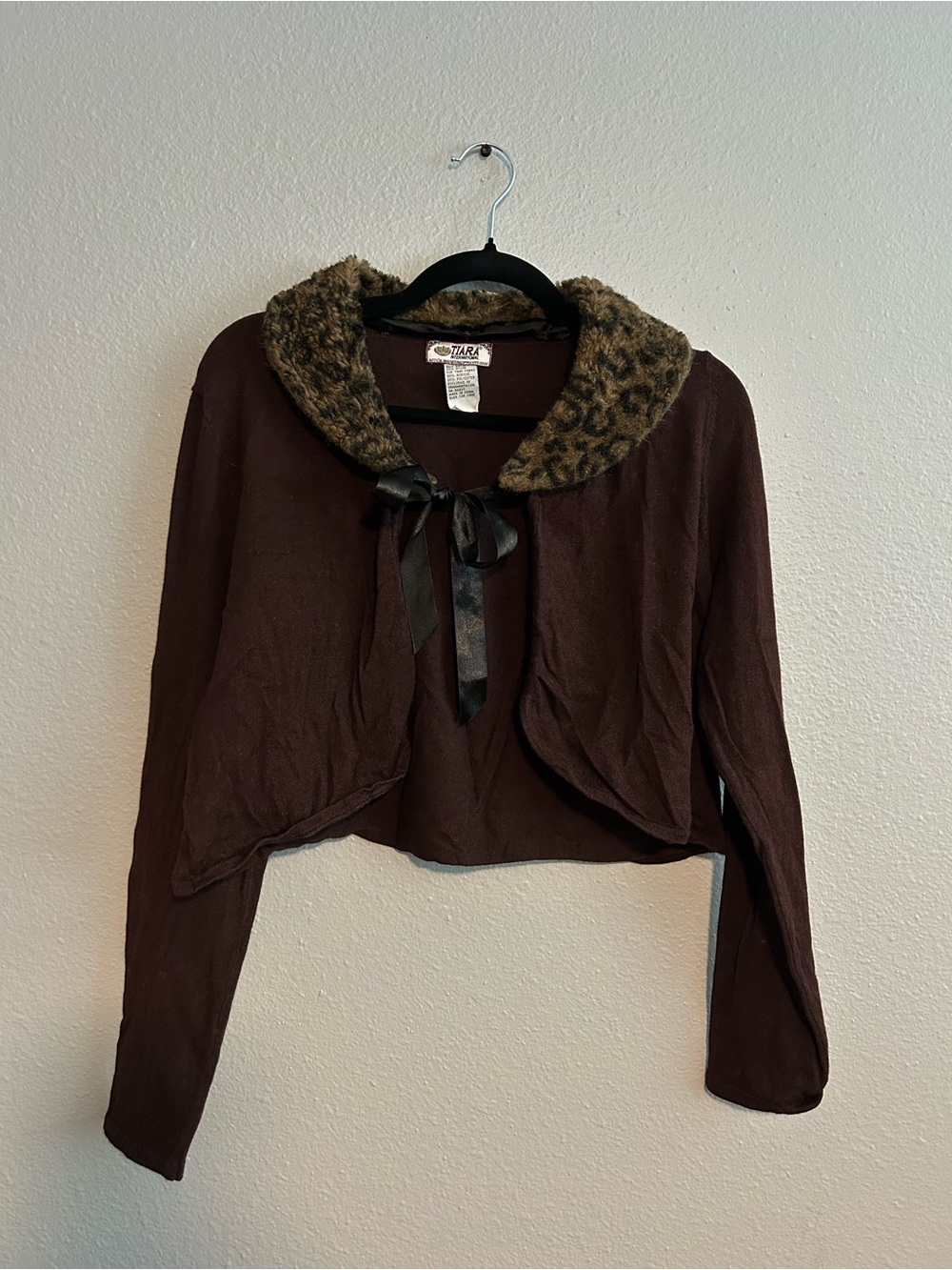 VINTAGE Brown Cropped Jacket with Faux Fur Leopard Collar